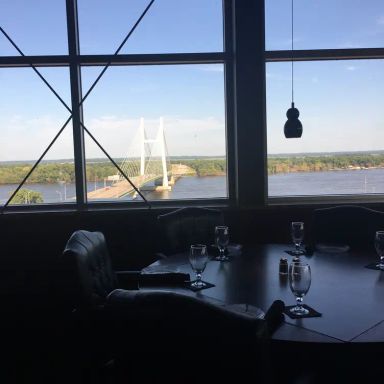 Martini's Grille