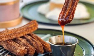 Los Cuervos Taqueria