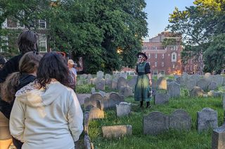Ghosts and Gravestones Boston Nightwalk