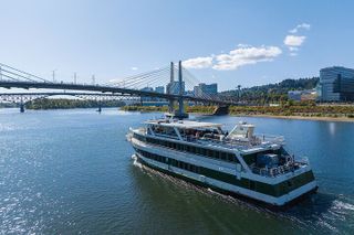 Happy Hour Sightseeing Cruise