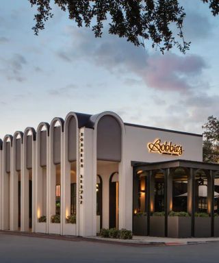 Bobbie's Airway Grill