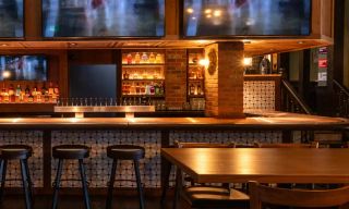 Elephant & Castle - Calgary