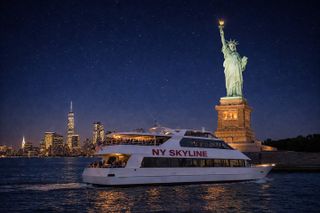 45-Minute Express Statue of Liberty Night Cruise