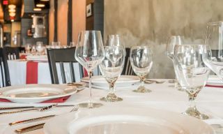 Red Board Tavern & Table