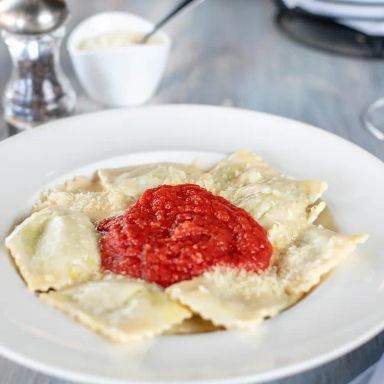 MoMo Italian Kitchen Lake Highlands