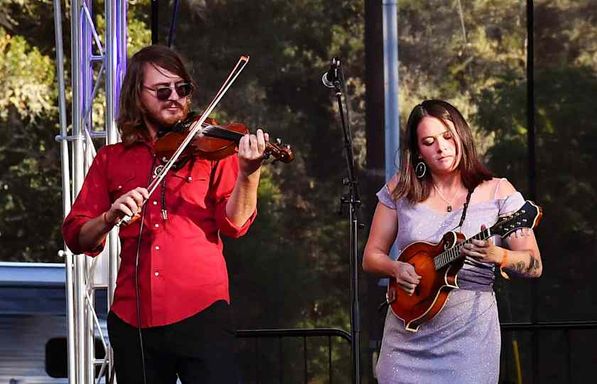 AJ Lee & Blue Summit