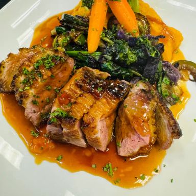 Le French Restaurant