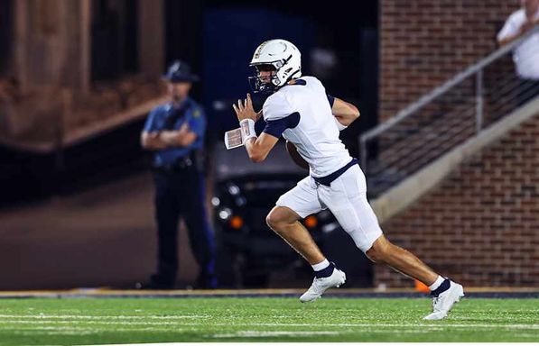Valparaiso Beacons at Murray State Racers Football