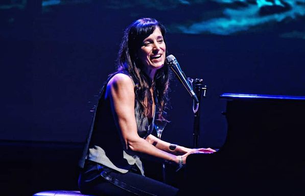 Chantal Kreviazuk