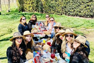 Arizona Winery Tours All-Inclusive Tour with Lunch & Tastings