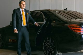Seattle Roundtrip Chauffeur Driven Airport Transfer