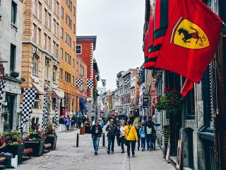 Explore Old Montreal Walking Tour by MTL Detours