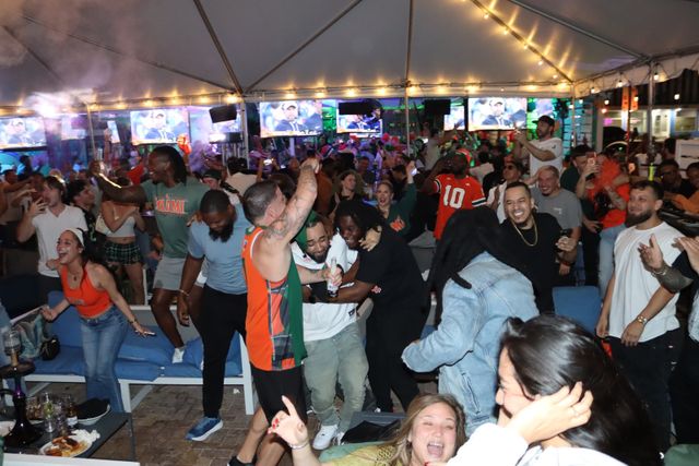 Miami Hurricanes at Notre Dame Fighting Irish