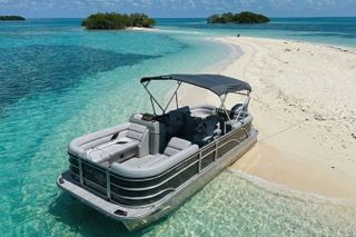 Deluxe Pontoon Boat Rental In Key West