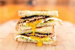 Portland Downtown Food Tour: 6 Tastings of Local & Global Flavors