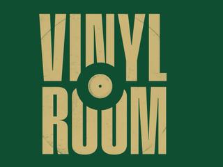 Teddy Swims | Vinyl Room Upgrade (TICKET NOT INCLUDED)