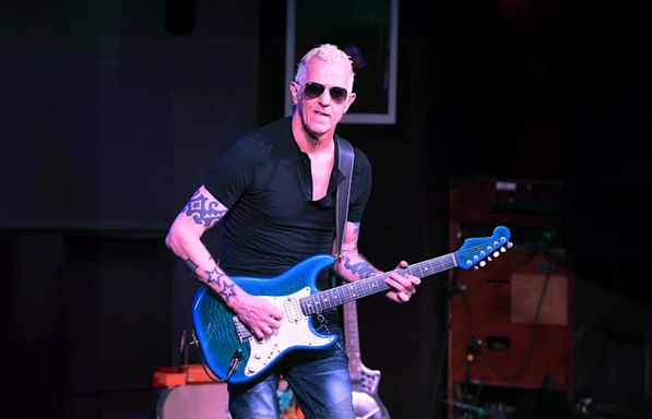 Gary Hoey