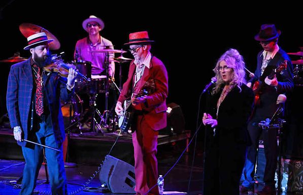 Squirrel Nut Zippers