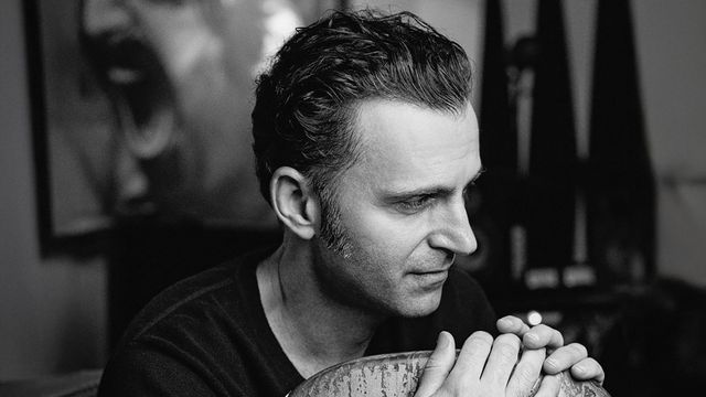 Dweezil Zappa DZ20: Like Father, Like Son