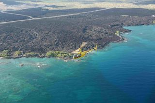 Private Kona Coast Helicopter Tour: All Window Seats