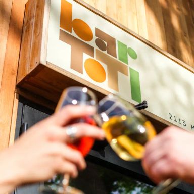 Bar Toti Neighborhood Bistro