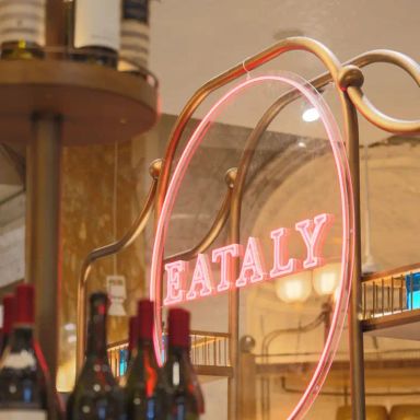 La Piazza di Eataly at Sherway Gardens
