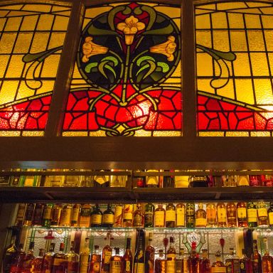 McMenamins Hotel Oregon