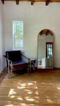 La Maison Leaf