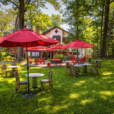 Jacques' Brasserie at L'Auberge Chez Francois