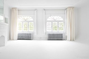 Bright Studio with Cyclorama at Studio Buddy Toronto