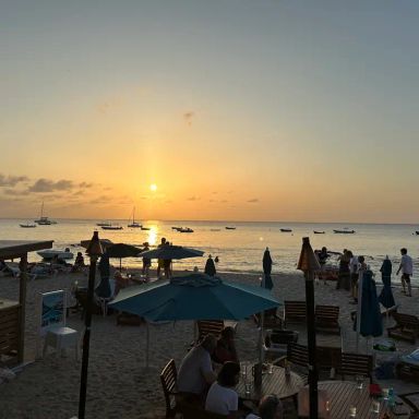 Calma Beach Club