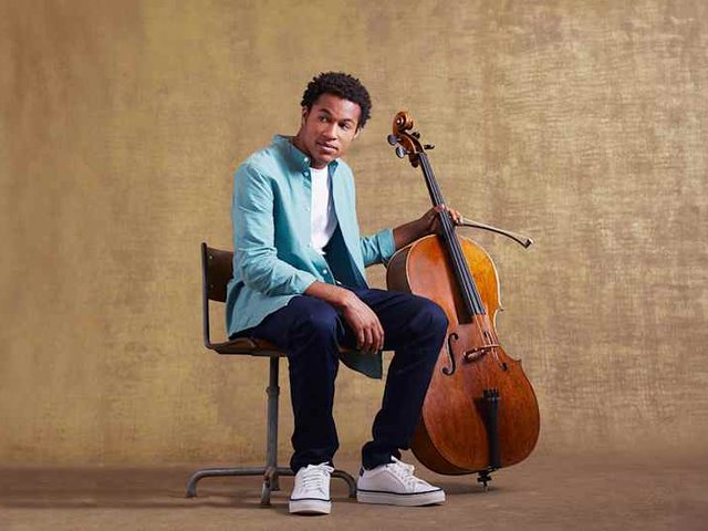 Sheku Kanneh-Mason, Benjamin Grosvenor, and Hilary Hahn