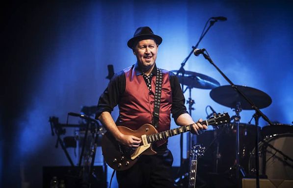 Jerry Harrison & Adrian Belew Remain in Light