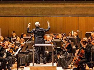 Latin Sizzle : Tucson Symphony Orchestra