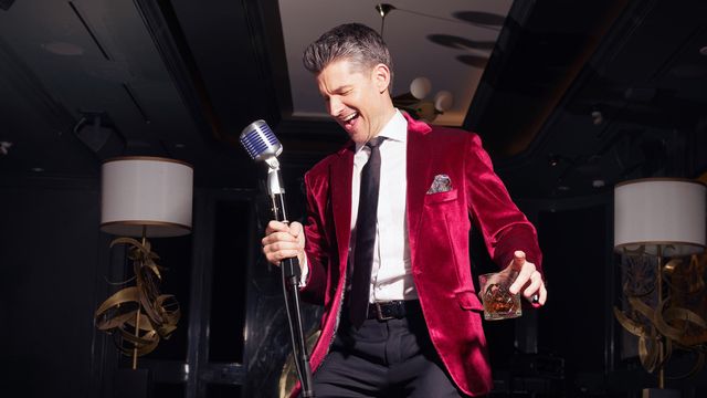 Matt Dusk - A Very Sinatra Christmas