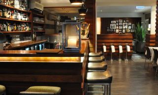 Black Hide Steak & Seafood Caxton Street