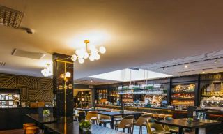 Elle's Bar & Bistro at The Iveagh Garden Hotel