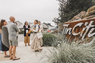 Tin City Walking Tour Paso Robles: Wine, Lunch & Spirits