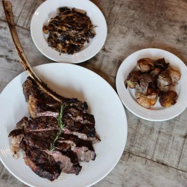 Ce Soir Brasserie + Bar