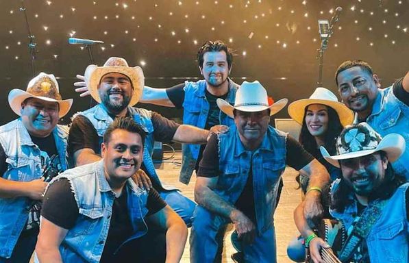 EZ Band + DJ Discoteka