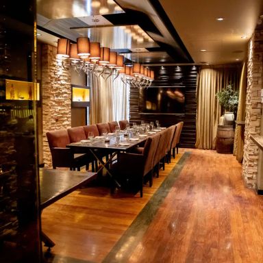 Dels Italian Kitchen