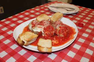The Greenville Sampler, a 2 Hour Food Tour