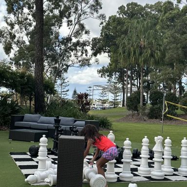 Lagoon Beach Club