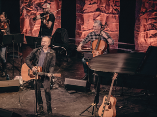 Five For Fighting With String Quartet