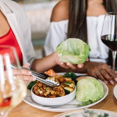 Moxies - Lethbridge