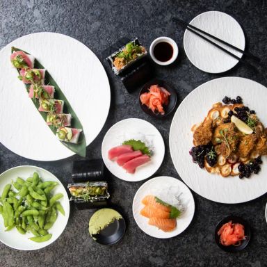STINGRAY BAR | EATERY
