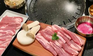 백정 에드먼튼 Baekjeong Korean BBQ House in Edmonton