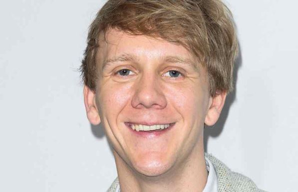 Josh Thomas