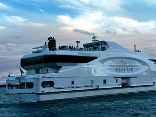 5-Star NYE Cruise Aboard Seafair Megayacht