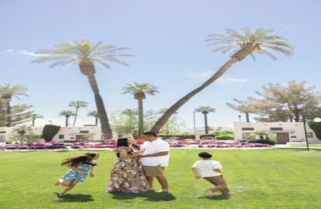 Mother's Day at Litchfield's at The Wigwam